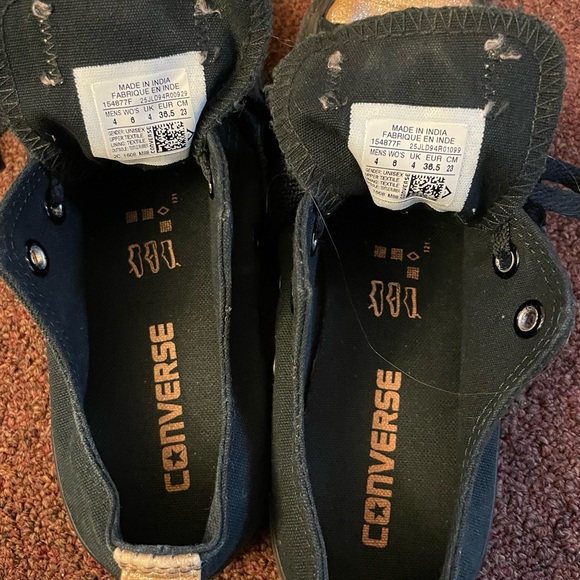 Converse black and gold sneackers size 6 - Picture 9 of 9